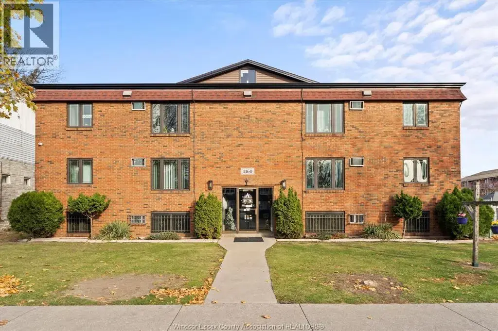 1160 Howard Unit# 101, Windsor